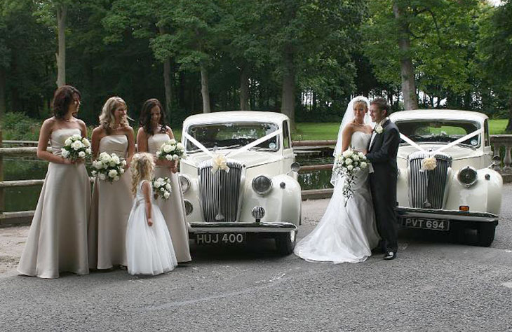 easy to find Pink Wedding Cars